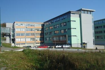 VÝUČBOVÉ PRIESTORY, ČASŤ A, PAVILÓN AB, Veľký diel Žilina